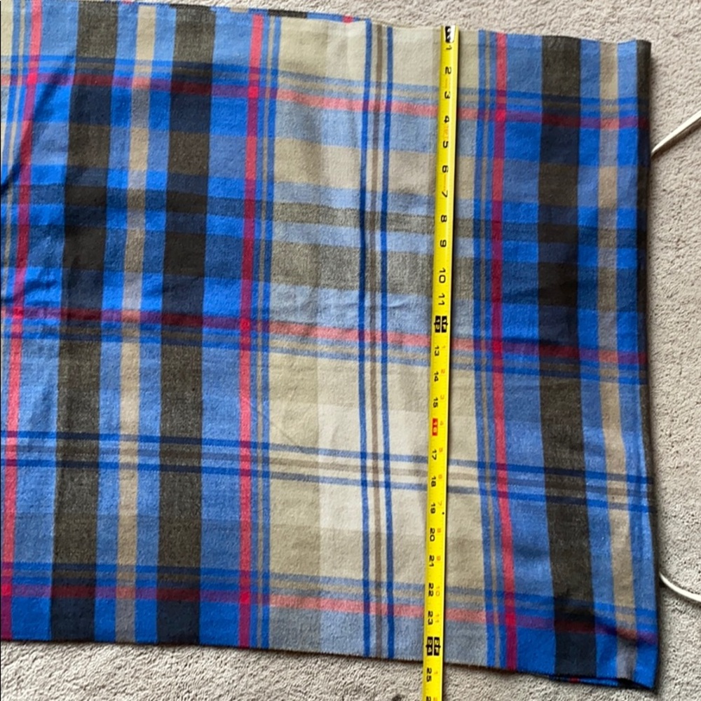Blue , tan, red Blanket scarf. - Picture 4 of 7